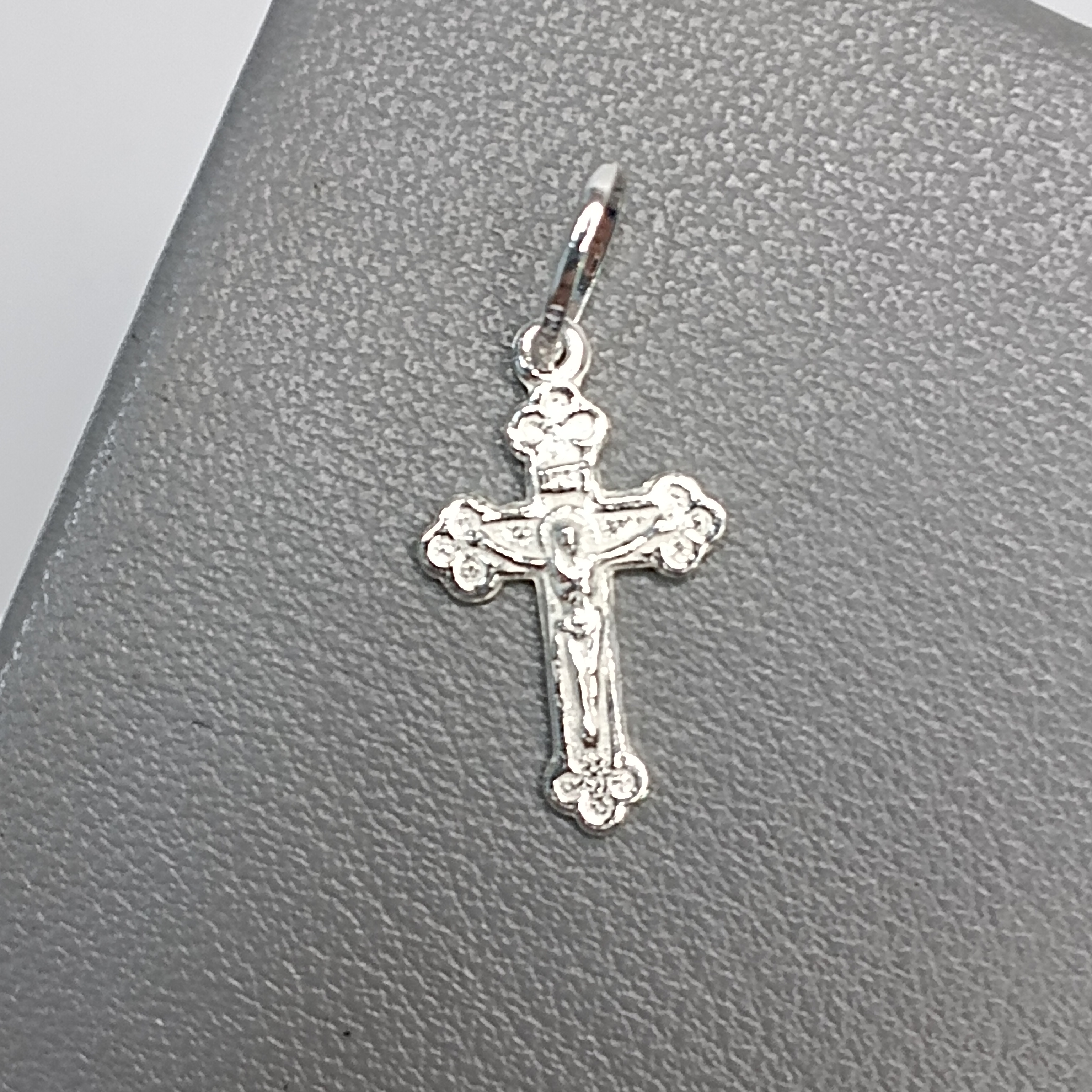 Pingente Crucifixo Trabalhado 2x1cm