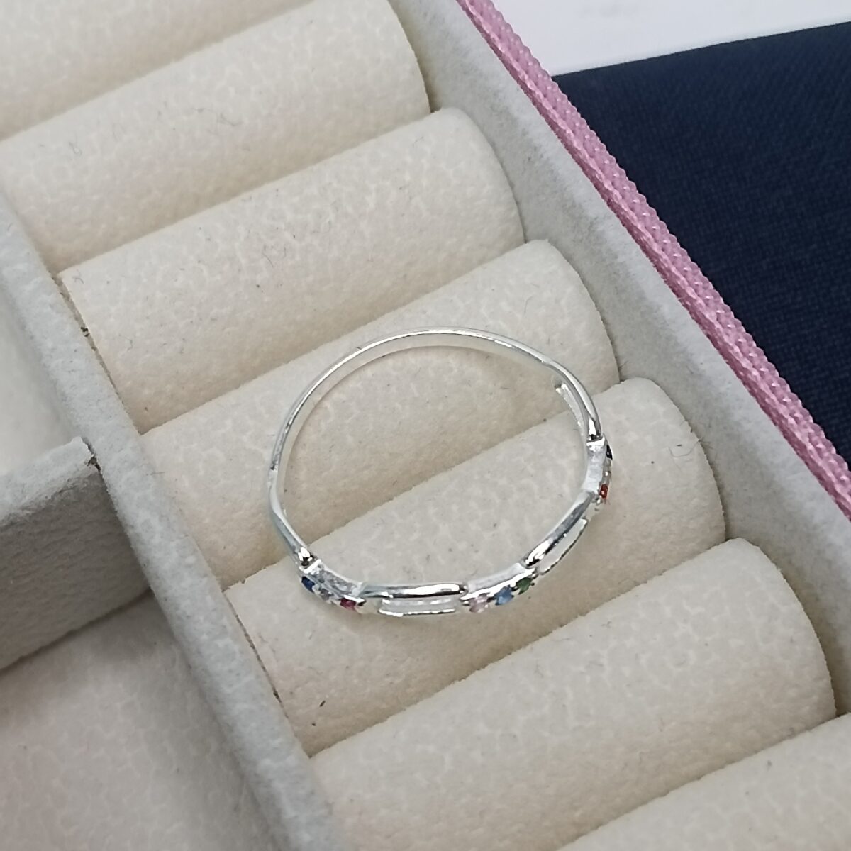 IMG_20250508_161218 ANEL CORRENTE CRAVEJADA COLOR K97