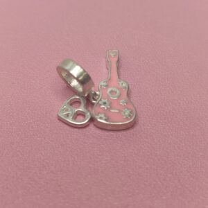Berloque De Prata Violão Rosa Coração Vazado Pend