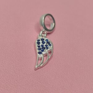 Berloque De Prata Asa Vazada Com Zirconia Azul