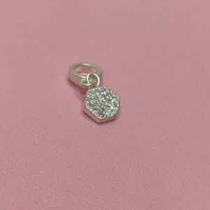 Berloque De Prata Hexágono Cravejado