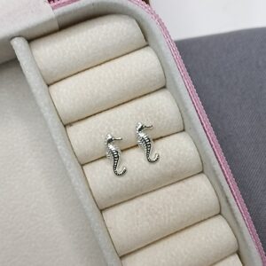 Brinco De Prata Cavalo Marinho Cod:B1/48