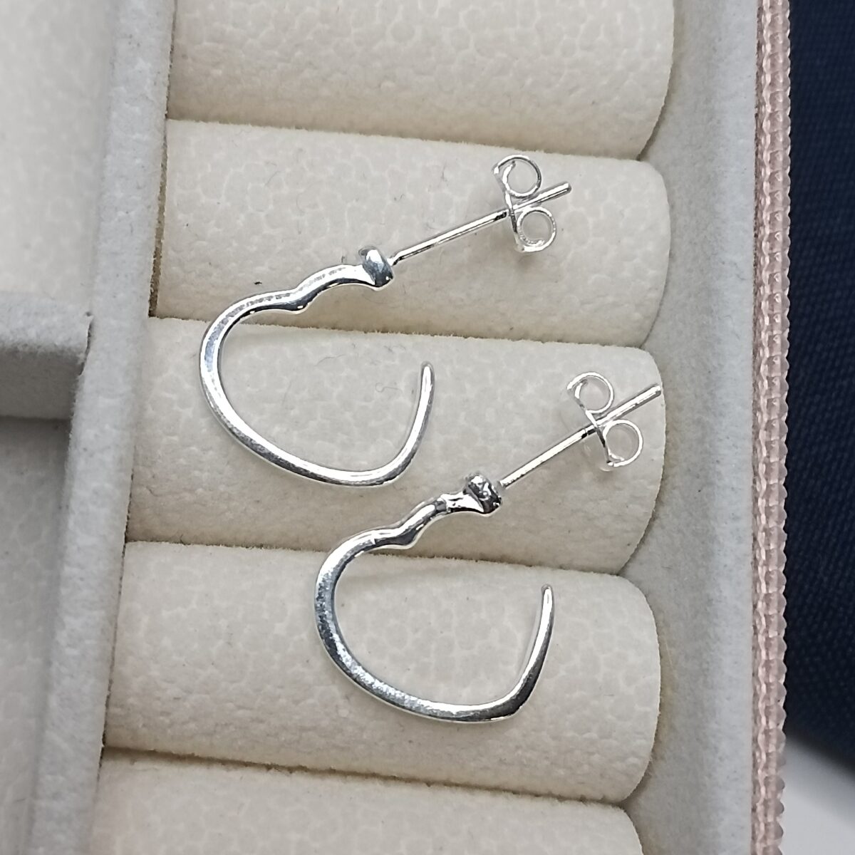 IMG_20251008_152728 BRIN MEIA ARG CORAÇÃO M K120-56