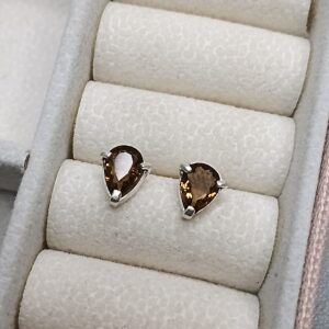 Brinco De Prata Zirconia Cx Fechada 7mm Gota Fume Cod:B3/14