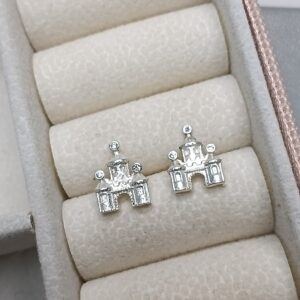 Brinco De Prata Castelo Com Zirconias Cod:B3/22