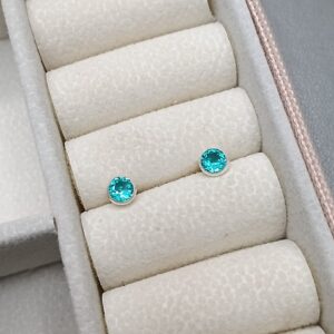 Brinco De Prata Zirconia Caflon Verde Agua 4,5mm Cod:B3/37