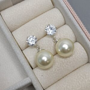 Brinco De Prata Base Zirconia Com Pérola Pendente Cod:B4/41