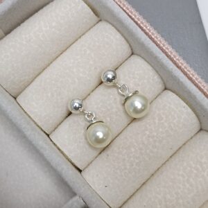 Brinco De Prata Bolinha Base Com Perolinha Pendente Cod:B4/35