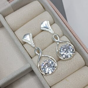 Brinco De Prata Médio Pendente Zirconia Redonda Branca Cod:B5/4