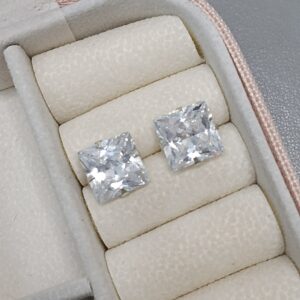 Brinco De Prata Zirconia Quadrada 10x10 mm Cod:B4/26